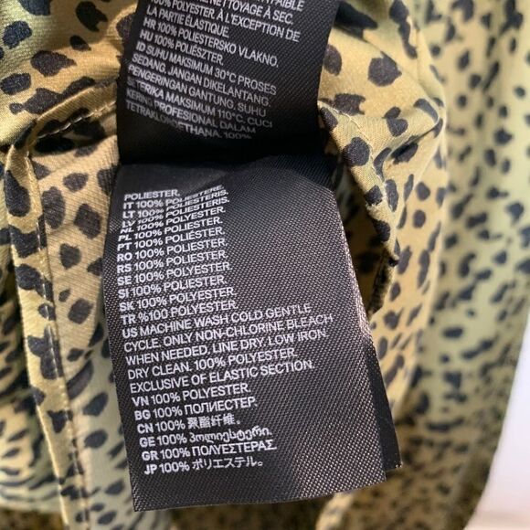 H&M Leopard Print Satin Green Blouse - Picture 6 of 10